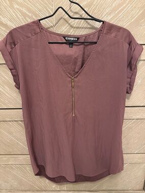 Express Mauve V-Neck Zip Front Blouse